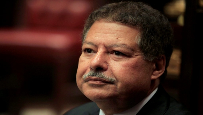 عالم الكيمياء المصري أحمد زويل في ذمة الله وهذه وصيته
