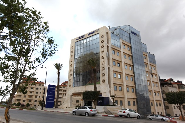 نمو صافي أرباح البنك