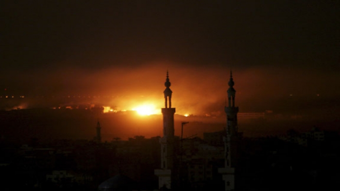 إصابتان بتجدد القصف لشمالي قطاع غزة
