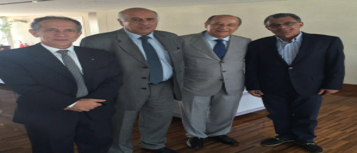 الرجوب يبحث الاستفادة من خبرة البرازيل في تطوير الكرة الفلسطينية