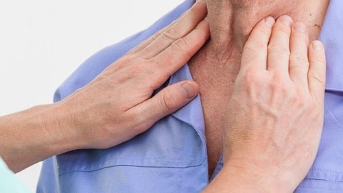 كيف تفحص غدتك الدرقية