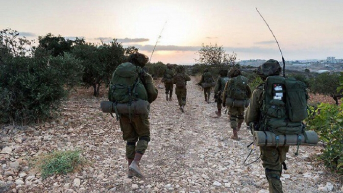 فيديو| الجيش الإسرائيلي يتأهب لاحتمال تنفيذ مداهمات داخل الأراضي السورية
