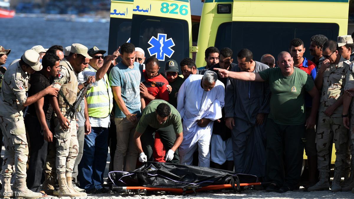 مصر: غرق قارب مهاجرين يودي بحياة أكثر من 100 شخص