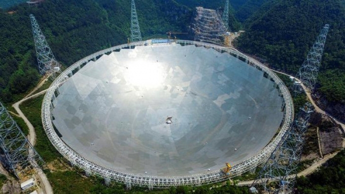 الصين تتأهب لإطلاق أكبر تلسكوب لاسلكي في العالم