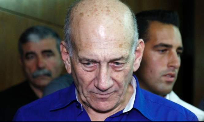 الإبقاء على أولمرت بالسجن لمدة 8 أشهر إضافية
