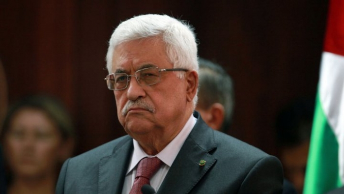 الرئيس عباس يصادق على فصل أربعة من اعضاء المجلس الثوري