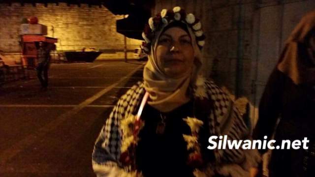 بطوق من الورد.. الشهيد