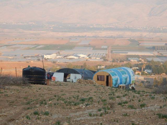 متابعة 