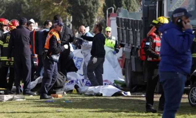 المصادقة على بناء مستوطنة مكان منزل الشهيد قمبر
