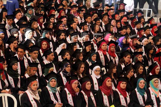 اشتية يدعو للترشح