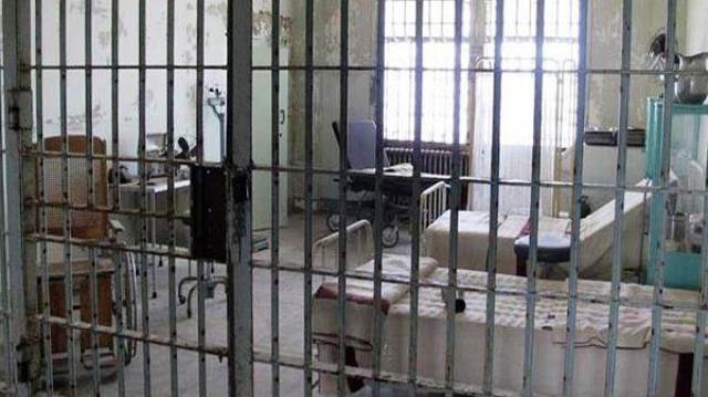 أسير ينجح في الفرار