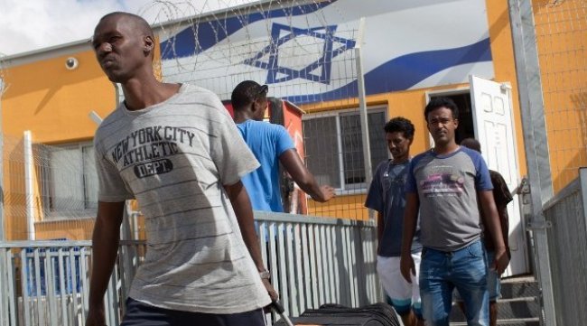 اتفاق جديد... إسرائيل تدفع 5 آلاف دولار لترحيل كل مهاجر أفريقي

