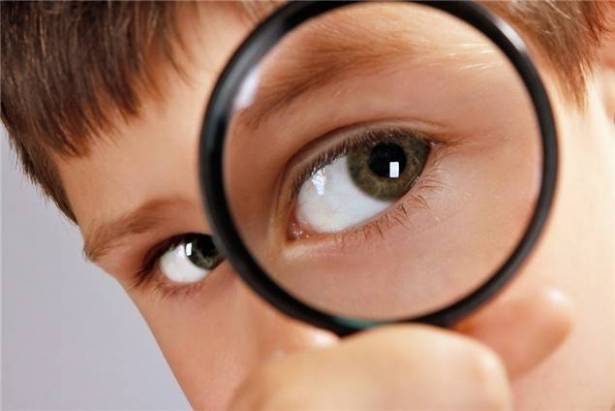 عوامل يومية قد تؤدي إلى فقدان البصر.. انتبهوا!

