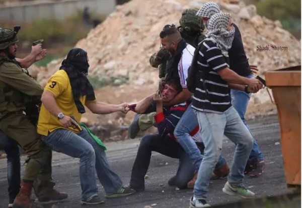 مستعربون يعتقلون 3 أطفال من أمام ملعب في بيت حنينا
