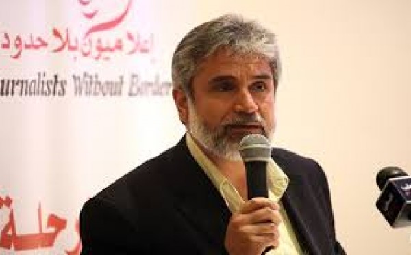 خليفة يتسلم مقر وزارة