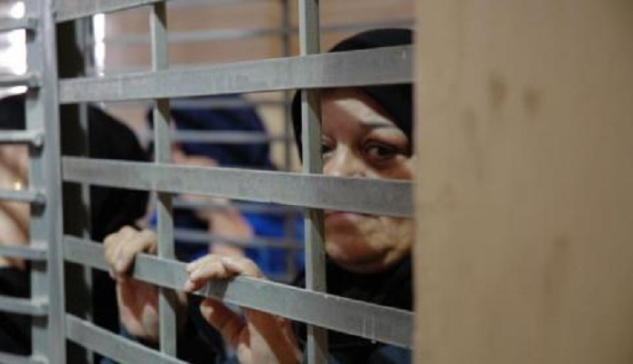  31 أسيرة في سجن 