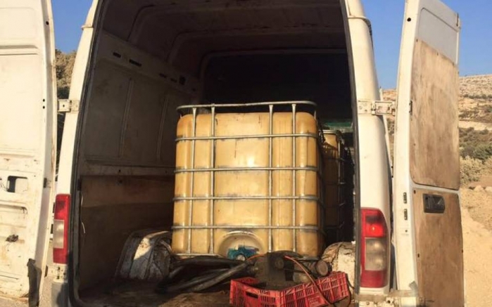 الضابطة الجمركية والشرطة والأمن الوطني يضبطون 2000 لتر سولار شرق البيرة