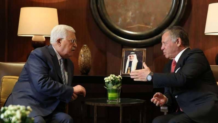 الرئيس عباس والملك عبدالله الثاني يبحثان قرار ترامب.. ويحذران من العواقب