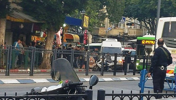 الاحتلال يسحب تصاريح