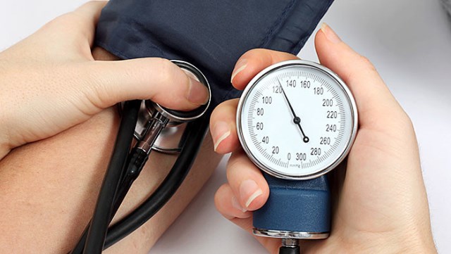 7 إجراءات لتجنب ارتفاع ضغط الدم.. تعرف عليها
