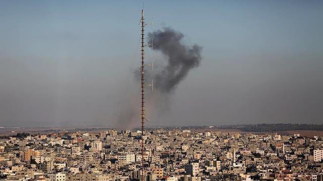 إسرائيل تقصف هدفين في قطاع غزة
