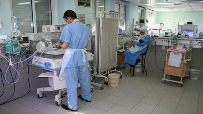 إسرائيل تمنع أطباء غزيين من الالتحاق بمستشفى المقاصد بالقدس 
