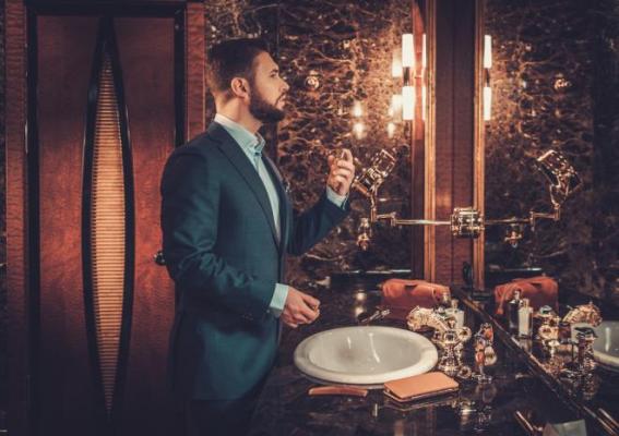 العطور تكشف شخصيتك...أيها تستخدم؟
