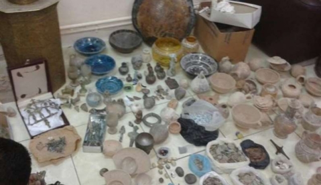 ضبط 350 قطعة أثرية