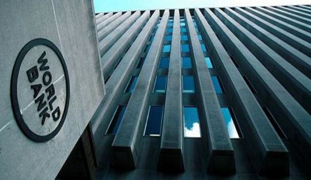 البنك الدولي يدعو إلى اتباع سياسات حاسمة لوقف تدهور الاقتصاد الفلسطيني
