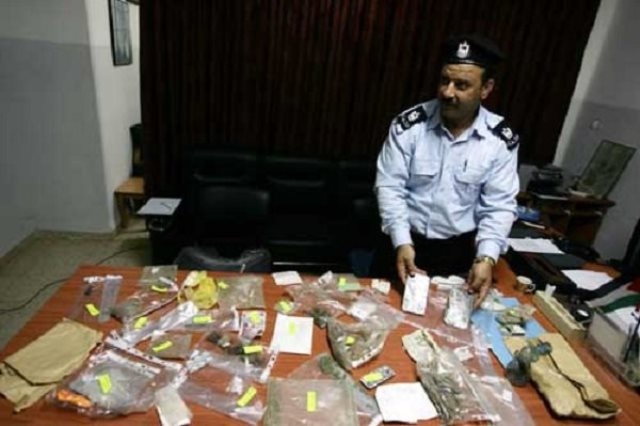 الشرطة تضبط مواد
