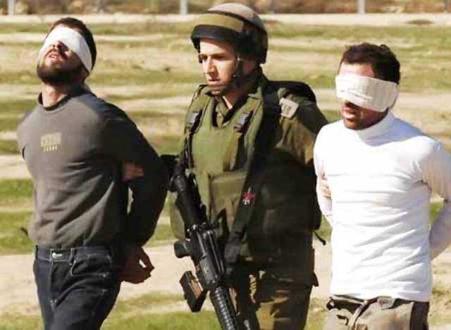 الاحتلال يعتقل 17 مواطنا من الضفة 