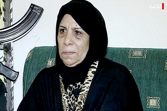أزمة رواتب غزة | زوجة الشهيد عايشة عويمر تضرب عن الطعام حتى تستعيد راتبها كاملا