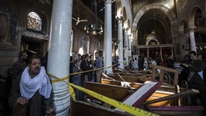 أول فيديو يكشف انتحارى