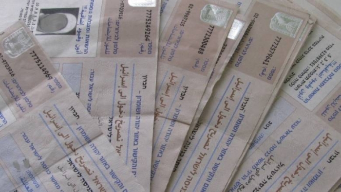 خفض تصاريح تجار ورجال أعمال قطاع غزة بنسبة 34 بالمئة
