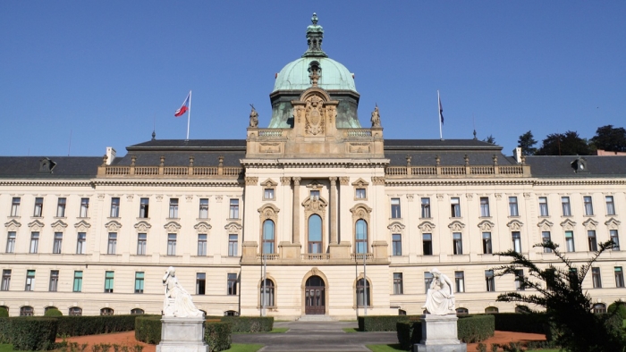 البرلمان التشيكي يعترف بالقدس عاصمة لإسرائيل