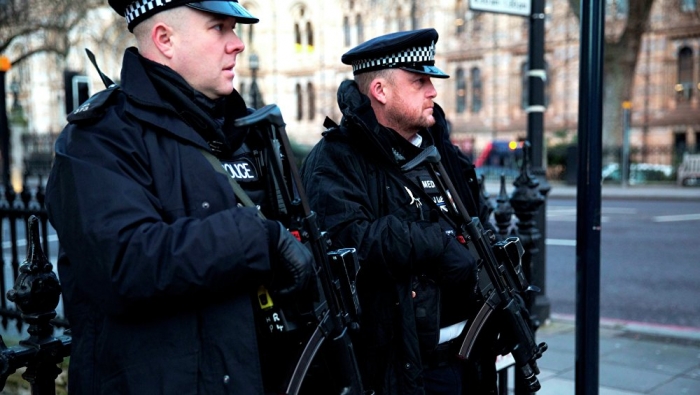 الشرطة البريطانية تعلن القبض على 14 مشتبها به ضمن التحقيقات في هجوم مانشيستر