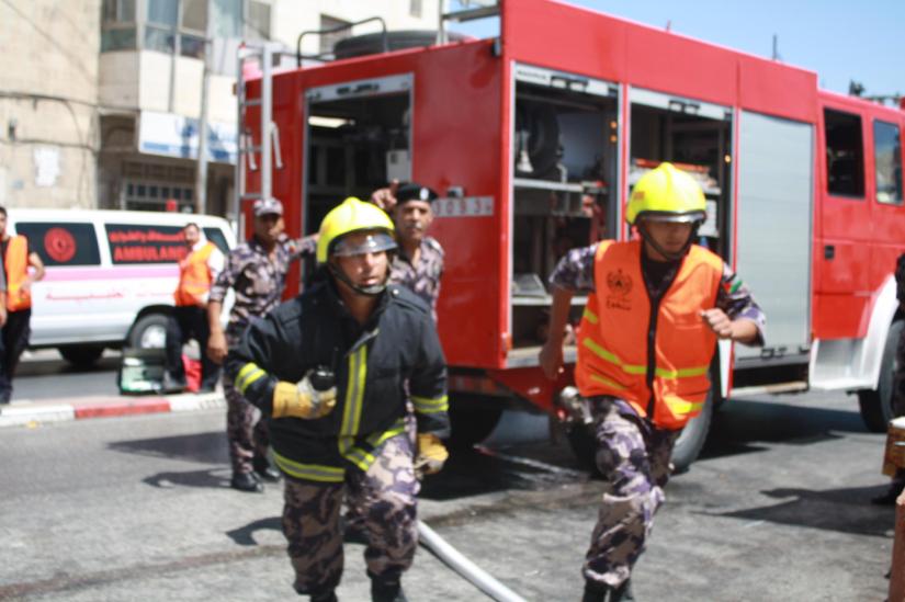 الدفاع المدني يتعامل مع 326 حادث إطفاء وإنقاذ خلال أسبوع


