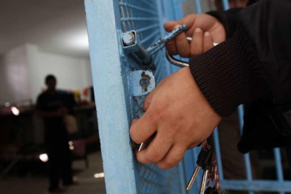 الاشغال الشاقة المؤقتة مدة 5 سنوات لمدان بتهمة التخابر