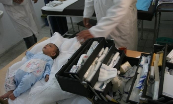 خلال اقل من 24 ساعة.. وفاة رضيع ثالث بغزة وتحذير من نفاذ الأدوية
