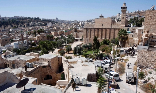 إسرائيل تسعى لتجنيد كتلة مانعة في اليونيسكو بشأن الخليل والقدس
