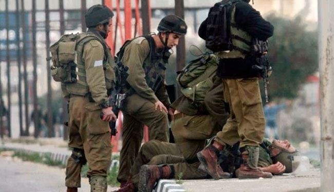 إصابة جندي من وحدة دوفدوفان وثلاثة فلسطينيين بنيران الاحتلال
