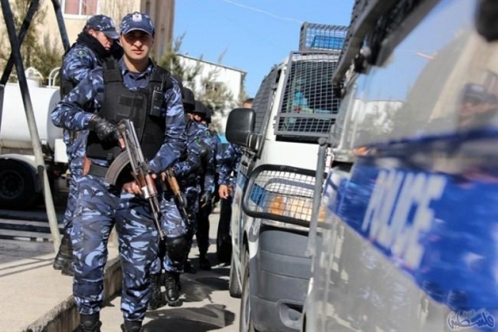 الشرطة تقبض على 3