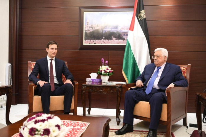الرئيس يطلع العاهل الأردني هاتفيا على نتائج اجتماعه بالوفد الأميركي