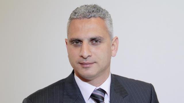 تجميد قرار الغاء