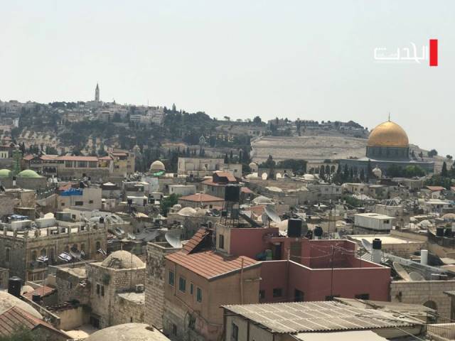 قريع يؤكد أهمية التنسيق الفلسطيني الأردني والعربي لمواجهة تهويد القدس
