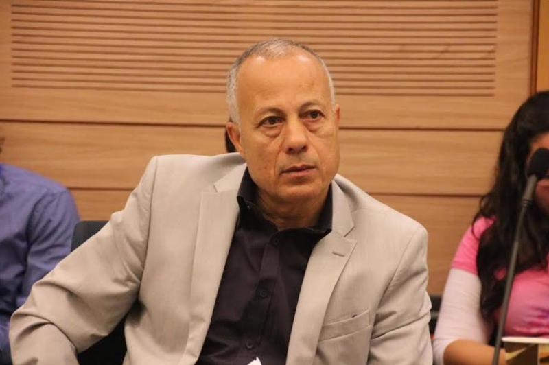 نائب عربي يستقيل من الكنيست ضمن اتفاق تناوب 