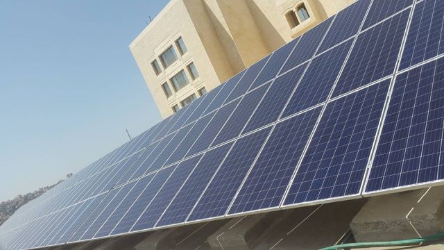 صندوق الاستثمار الفلسطيني يطلق أكبر برنامج استثماري للطاقة الشمسية في فلسطين