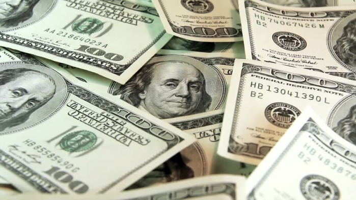108 مليارات دولار عجز في الميزانية الأمريكية