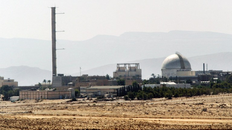 الحدث الإسرائيلي| هل قررت إسرائيل إغلاق مفاعل ديمونا النووي؟
