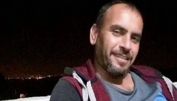الأسير أحمد زهران يعلق إضرابه عن الطعام 